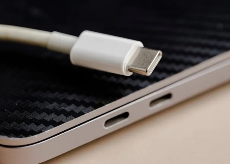 علت تفاوت سرعت شارژ در پورتهای USB چیست