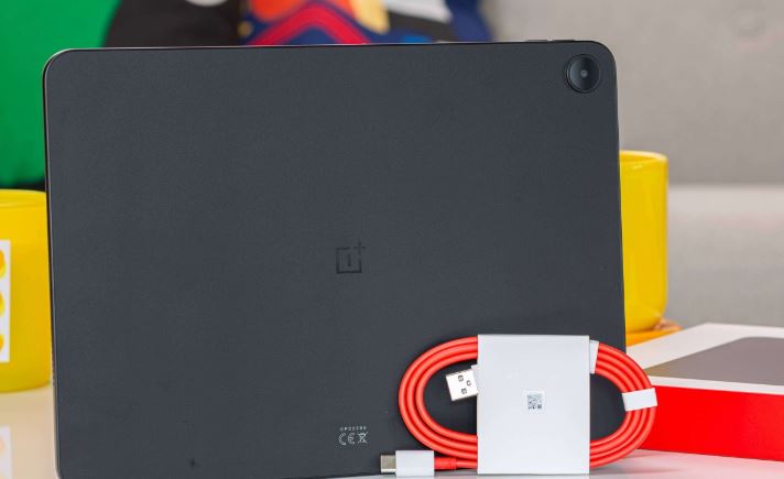 وان‌پلاس Pad Go 2 رونمایی شد؛ تبلت اقتصادی با نمایشگر ۱۲۰ هرتزی