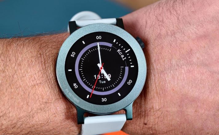  نمایشگر؛ بزرگ‌تر و شفاف‌تر