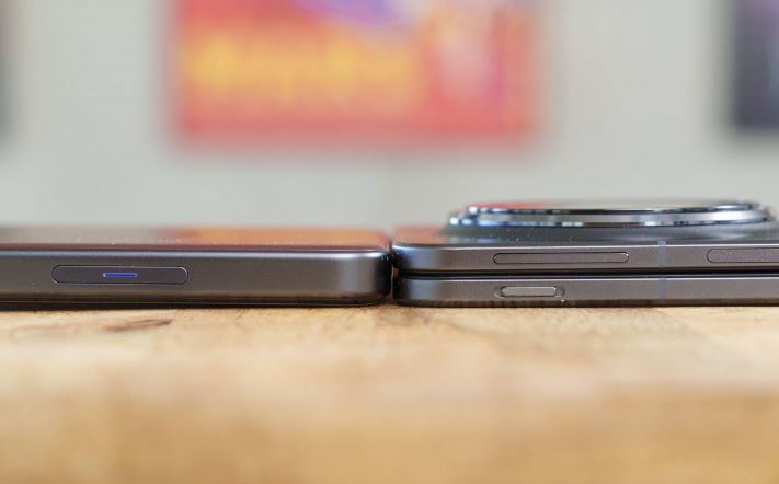 نبرد پرچمداران؛ دوربین بیرقیب یا نمایشگر تاشو 8 نبرد قلب و عقل