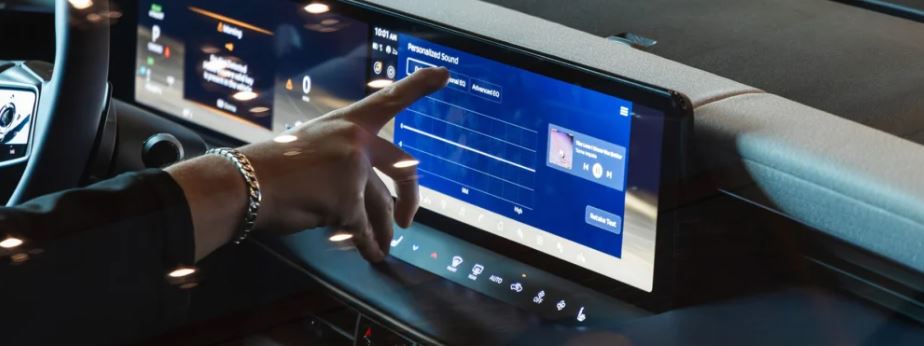 نیسان و سیستم صوتی هوشمند ۲۰۲۶: وقتی صدا با «اثر انگشت شنوایی» شما تنظیم می‌شود