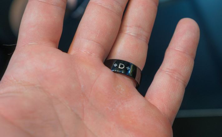 حلقههای جادویی Dreame ۲۰۲۶؛ انگشتری که ضربان قلب و کلید خودرو شما را کنترل میکند 1 حلقه هوشمند AI Smart Ring؛ اولین انگشتر با قابلیت لرزش (Vibration)