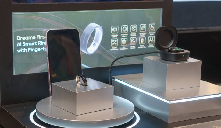 حلقههای جادویی Dreame ۲۰۲۶؛ انگشتری که ضربان قلب و کلید خودرو شما را کنترل میکند 2 حلقه هوشمند AI Health Ring با قابلیت NFC؛ جایگزین دستهکلید و کیف پول