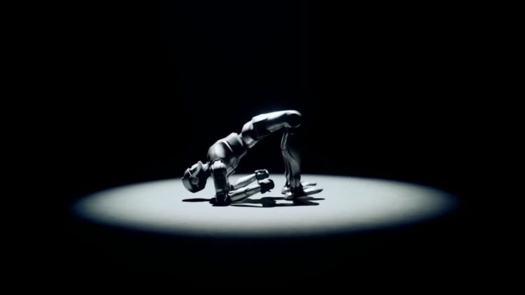 چین با ربات انساننما وارد فاز تازهای از مأموریتهای فضایی شد