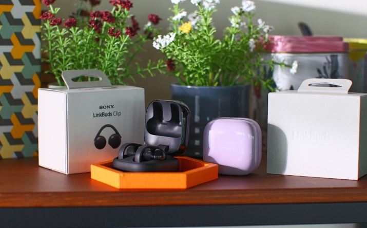 جعبهگشایی تازهترین ایربادز Sony؛ LinkBuds Clip با طراحی متفاوت از راه رسید 1 محتویات جعبه؛ مینیمال و سازگار با محیط زیست