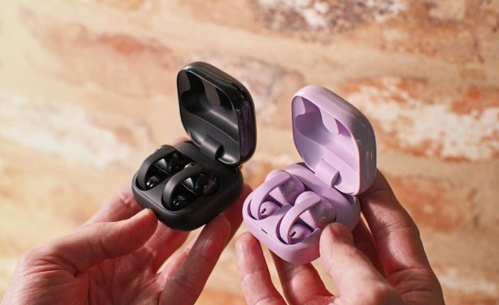 جعبه‌گشایی تازه‌ترین ایربادز Sony؛ LinkBuds Clip با طراحی متفاوت از راه رسید