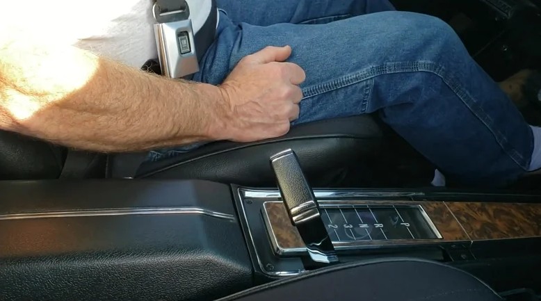 ۱. سردنده نعل‌اسبی جنرال موتورز (Horseshoe Ratchet)