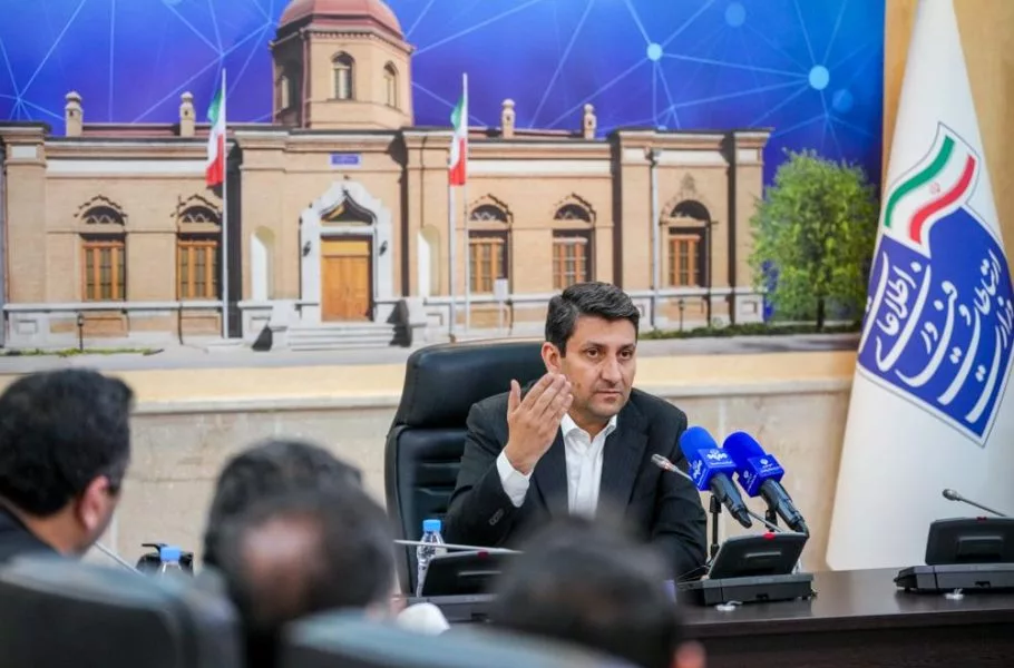 وزیر ارتباطات: اینترنت امروز به یکی از نیازهای اساسی زندگی مردم تبدیل شده است