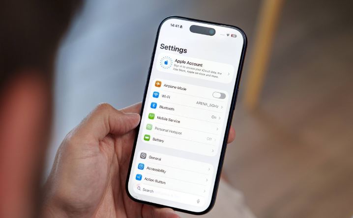 اپل با انتشار iOS 26.6 و iPadOS 26.6، ده&zwnj;ها آسیب&zwnj;پذیری امنیتی را برطرف کرد