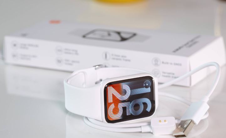 بررسی شیائومی Smart Band 10 Pro؛ توازن بی‌نظیر قیمت، امکانات و شارژدهی