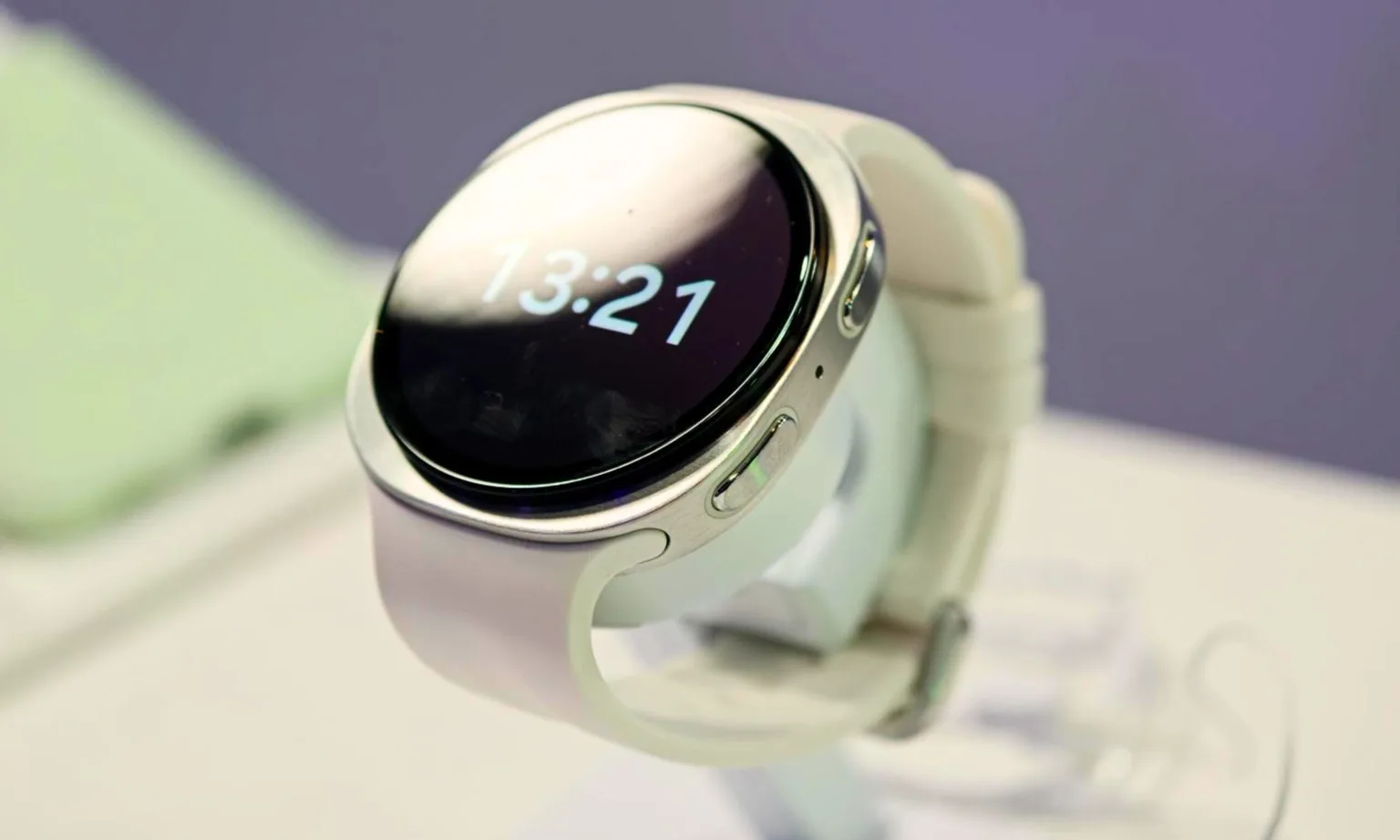 نبرد بزرگ ساعتهای هوشمند ۲۰۲۶؛ Pixel Watch 5، Galaxy Watch 9 و Apple Watch Series 11 در برابر یکدیگر 5 مقایسه مشخصات فنی Pixel Watch 5، Galaxy Watch 9 و Apple Watch Series 11
