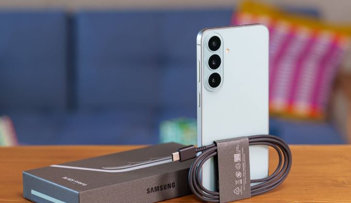 Galaxy S26 FE در آزمون باتری؛ شارژدهی ۳ ساعت بهتر از نسل قبل