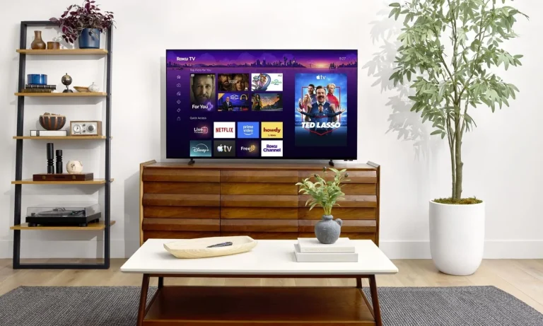 صفحه اصلی 32 Roku وارد بازار تلویزیونهای OLED شد؛ Pro Series با قیمت رقابتی معرفی شد
