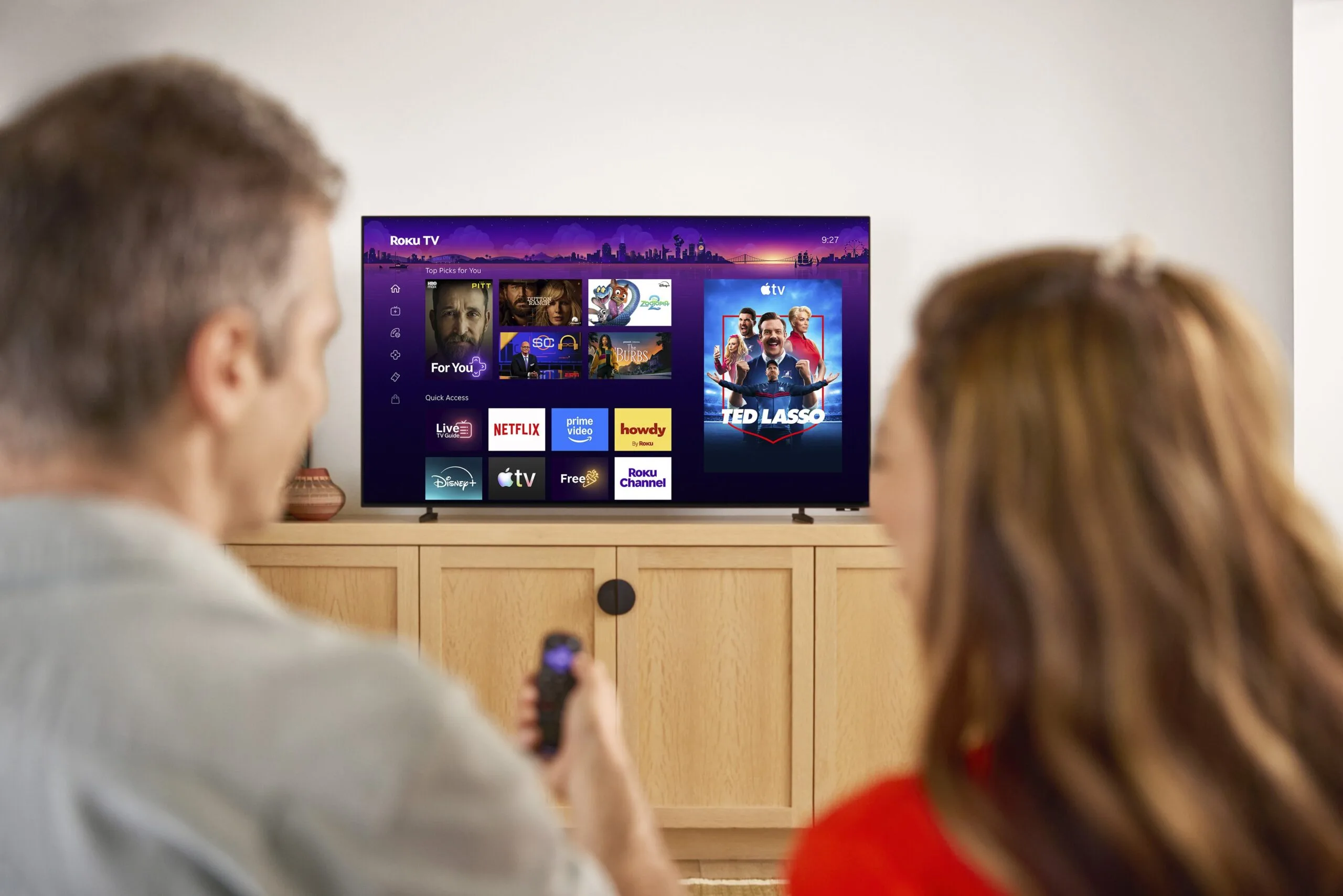 مقایسه تلویزیون‌های OLED جدید Roku با رقبا