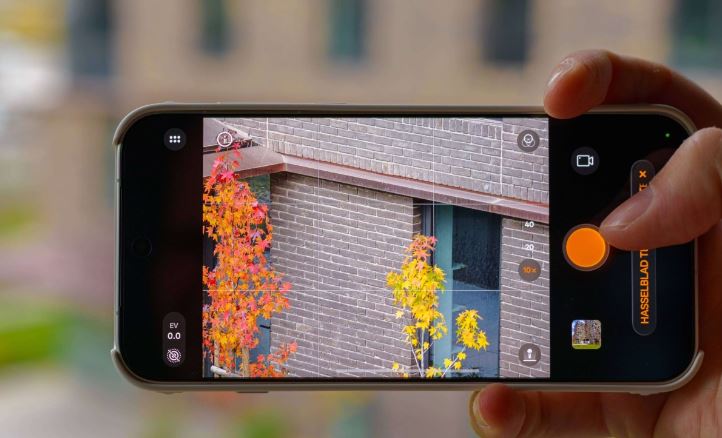 بررسی اولیه تلهکانورتر هاسلبلاد برای Oppo Find X10 Pro Max؛ زوم اپتیکال بیش از ۶ برابر 3 بزرگنمایی ۳٫۲۸ برابری؛ زوم بیش از ۶ برابر در Find X10 Pro Max